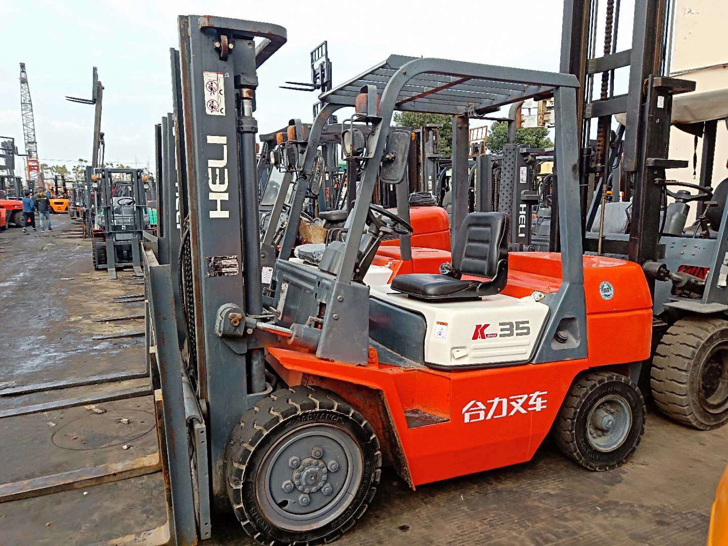 电动叉车与传统叉车相比有哪些优势？