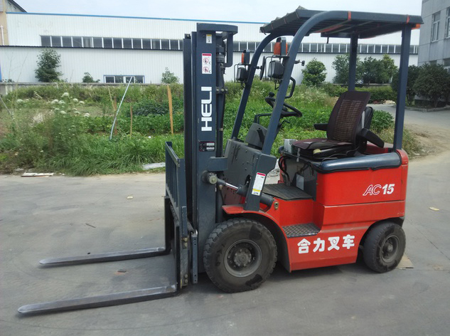 叉车安全操作规程有哪些？